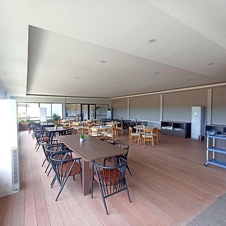 Onyx Hotel & Villa Tanjunguban Экстерьер фото