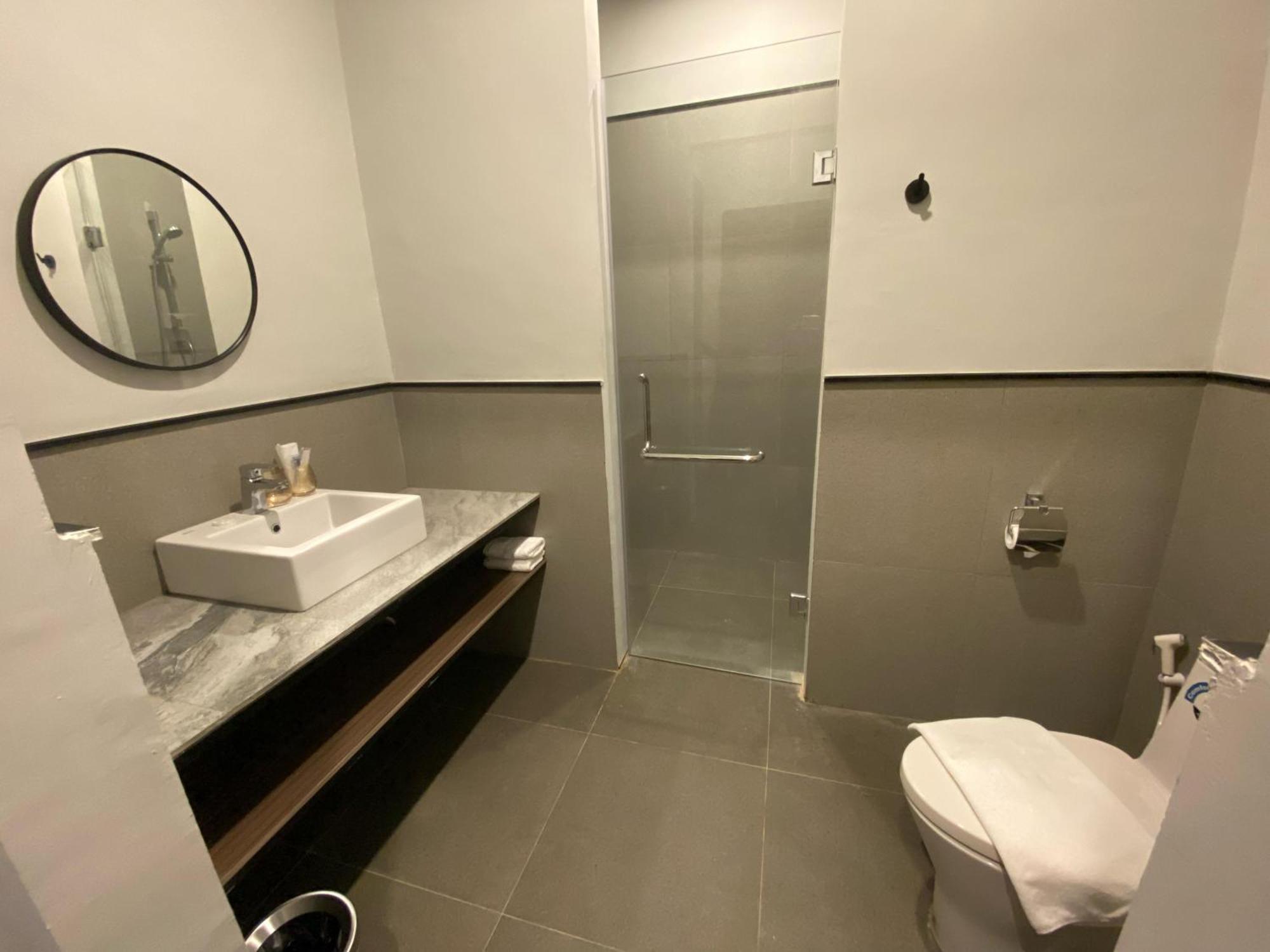Onyx Hotel & Villa Tanjunguban Экстерьер фото