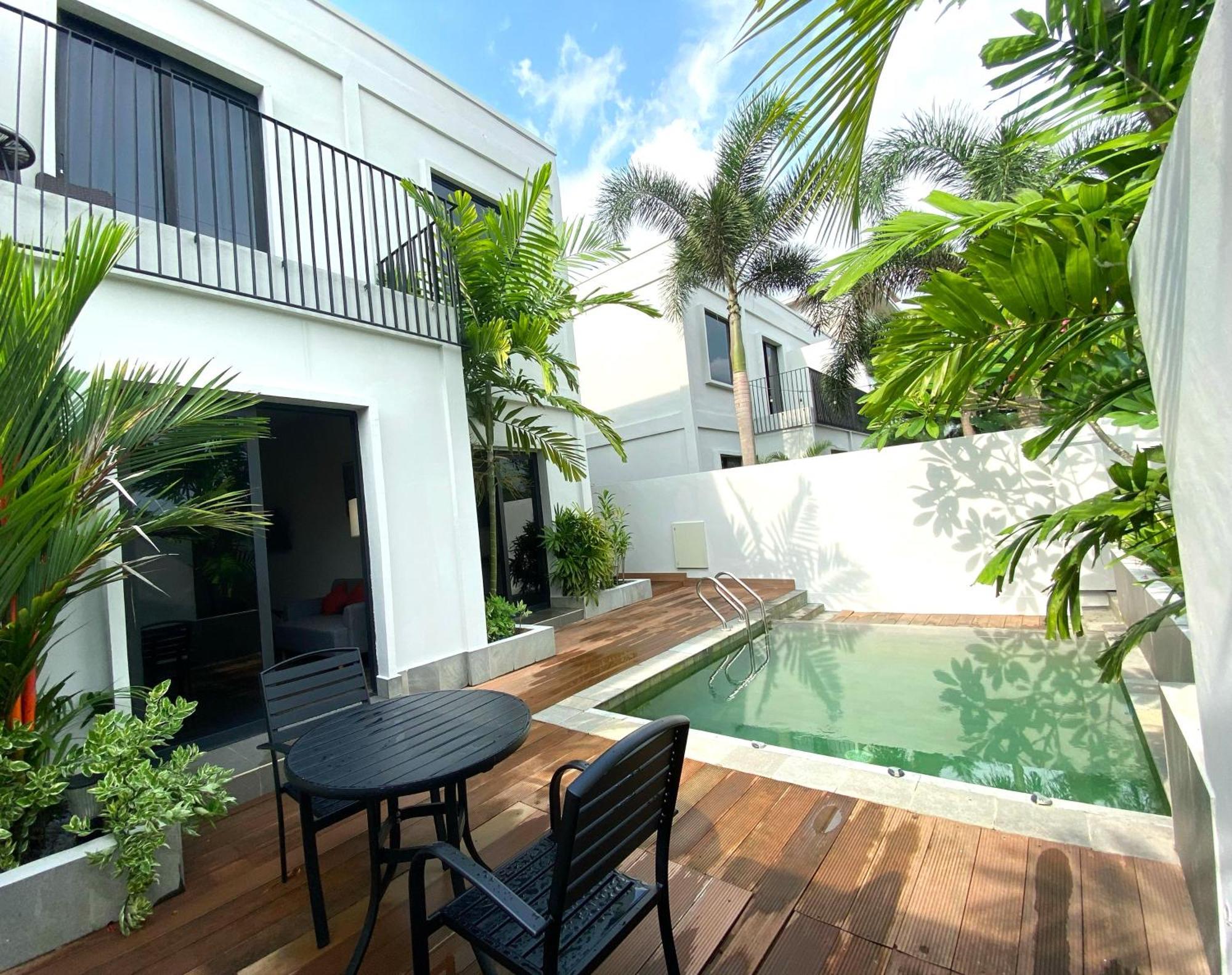Onyx Hotel & Villa Tanjunguban Экстерьер фото