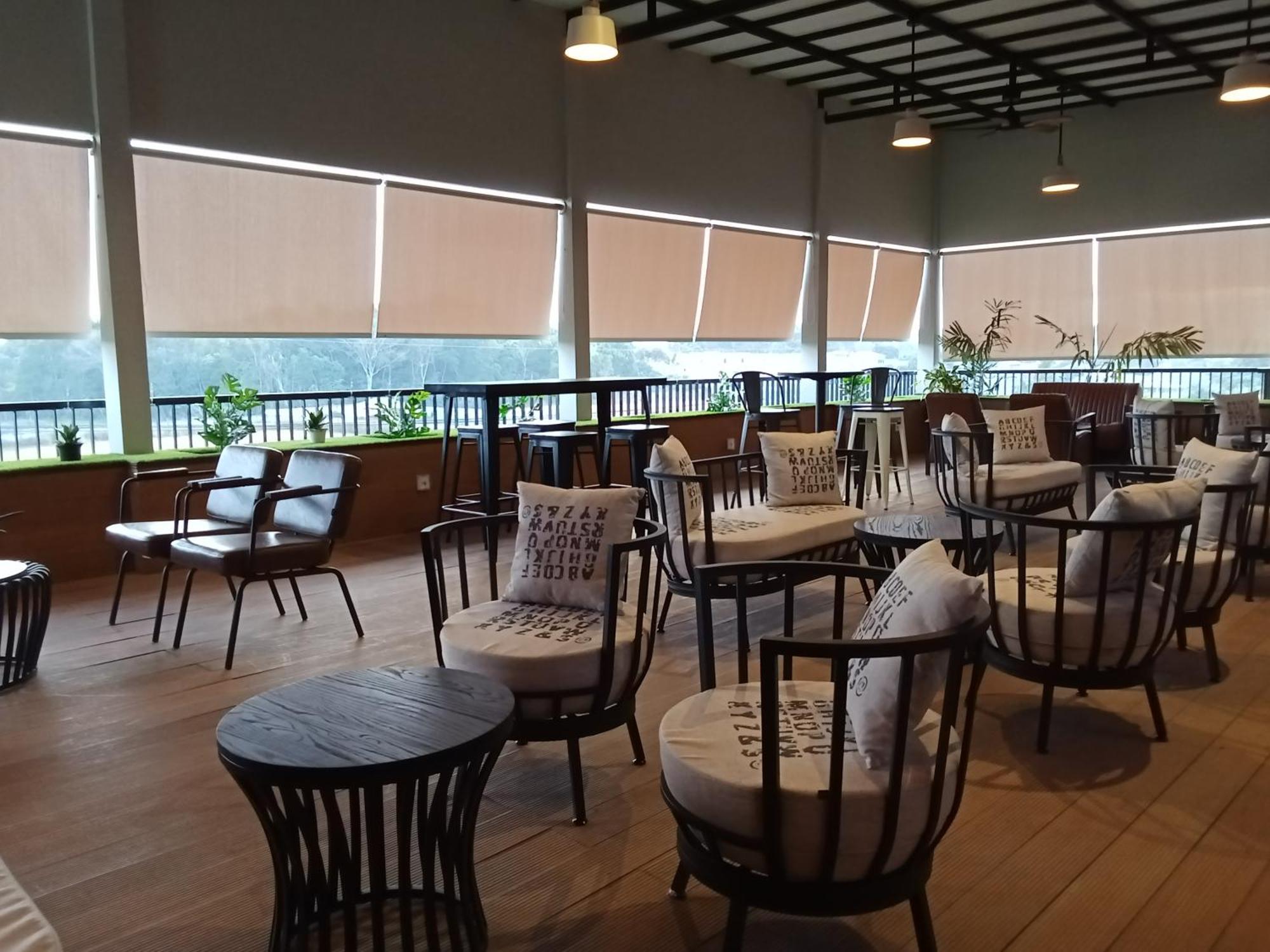Onyx Hotel & Villa Tanjunguban Экстерьер фото